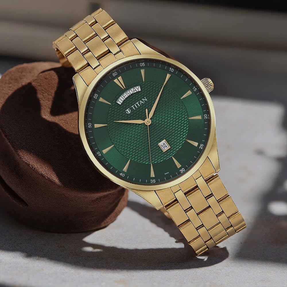 Titan Opulent Green Dial Analog Stainless Steel Strap watch for Men