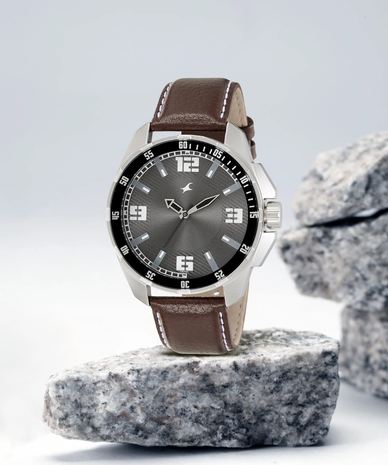 Fastrack Analog Watch  - For Men