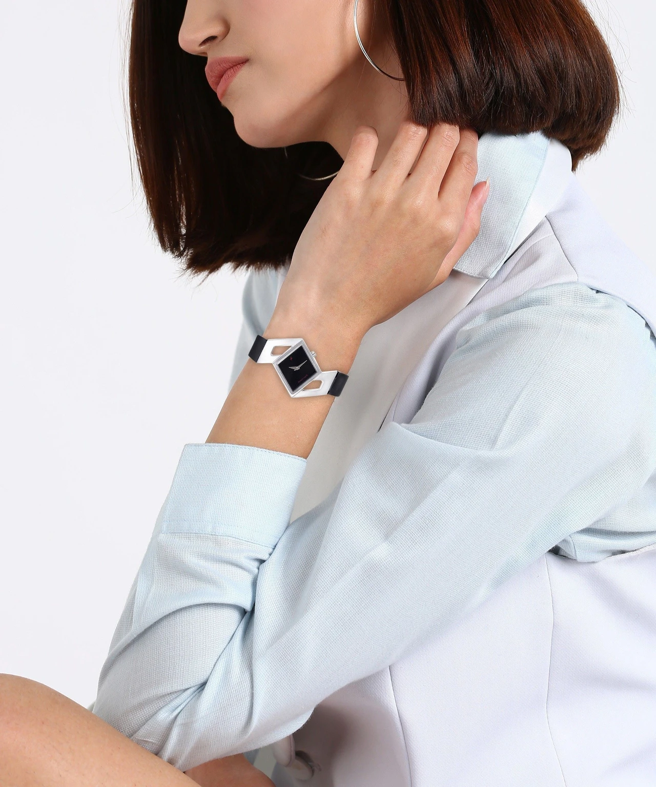 Fastrack GIRLS Analog Watch  - For Women