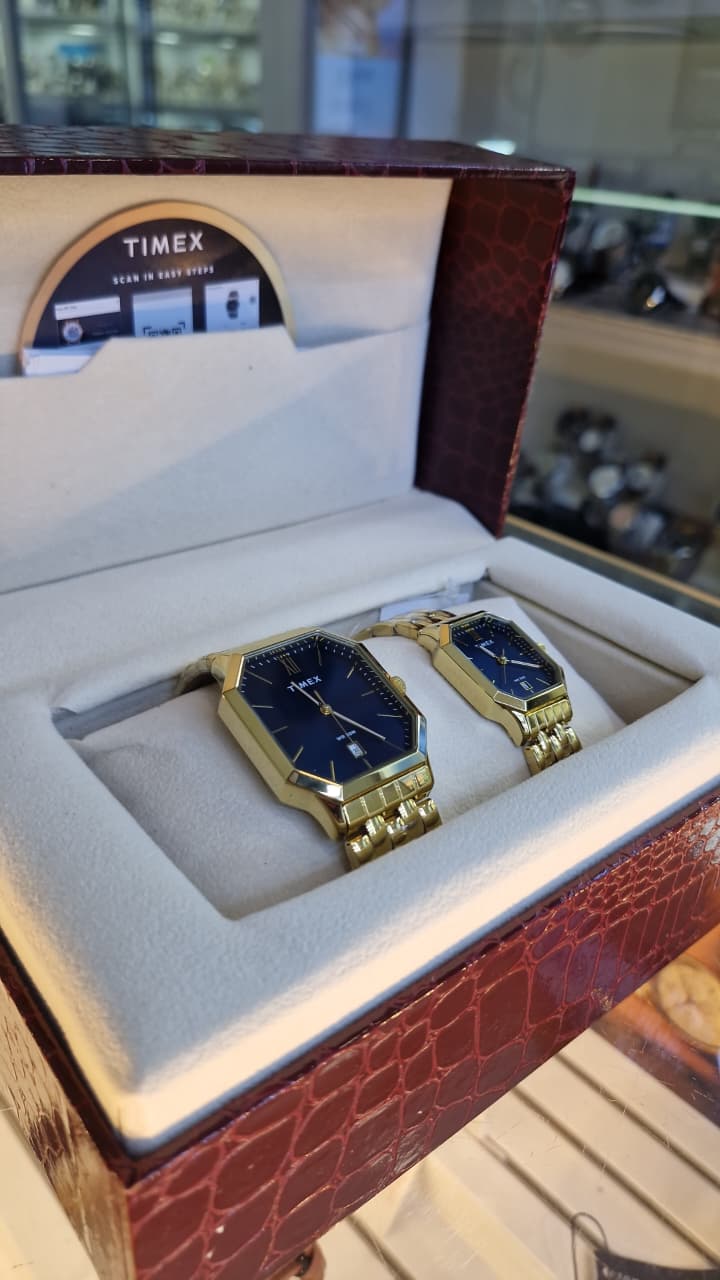 TIMEX WATCH FOR COUPLE