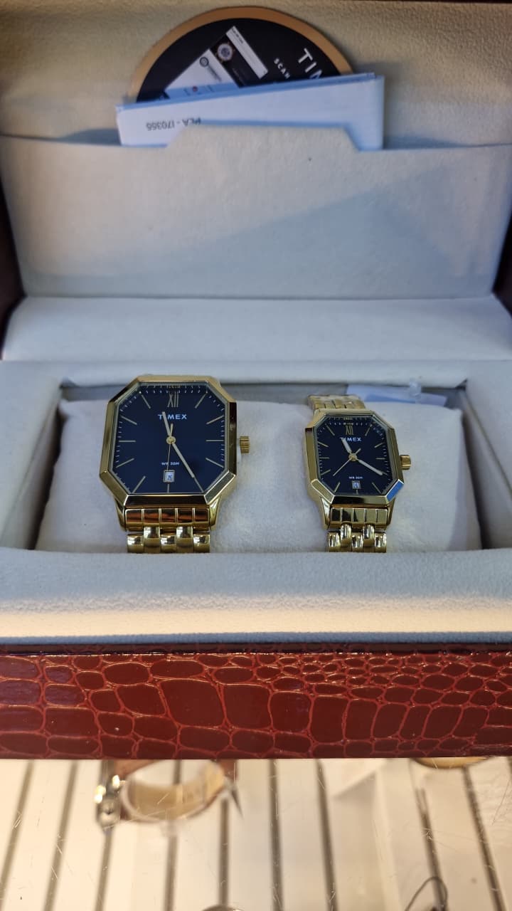 TIMEX WATCH FOR COUPLE