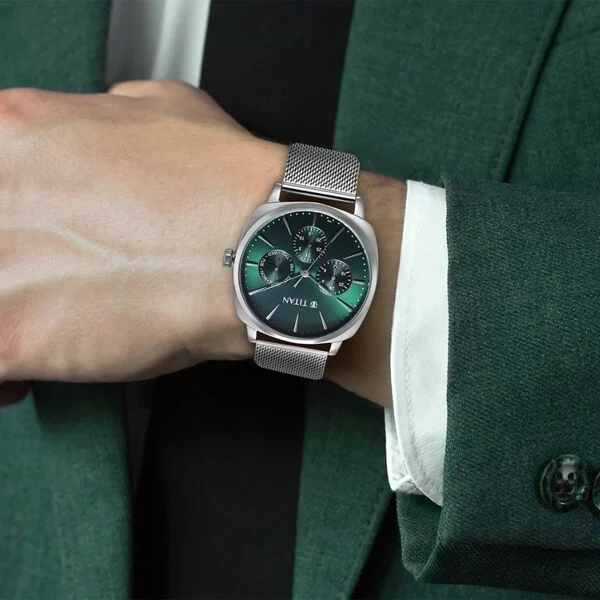 Titan Classique Suave Quartz Green Dial Silver Stainless Steel Mesh Strap Watch for Men