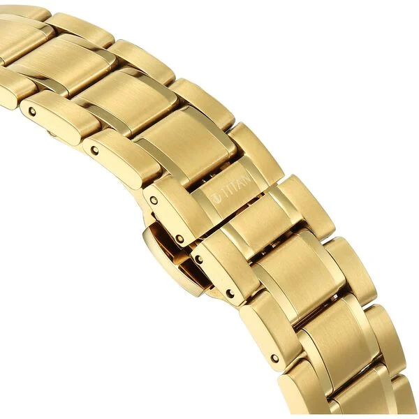 Titan Edge Gleam Quartz Analog Champagne Dial Golden Stainless Steel Strap Watch For Men