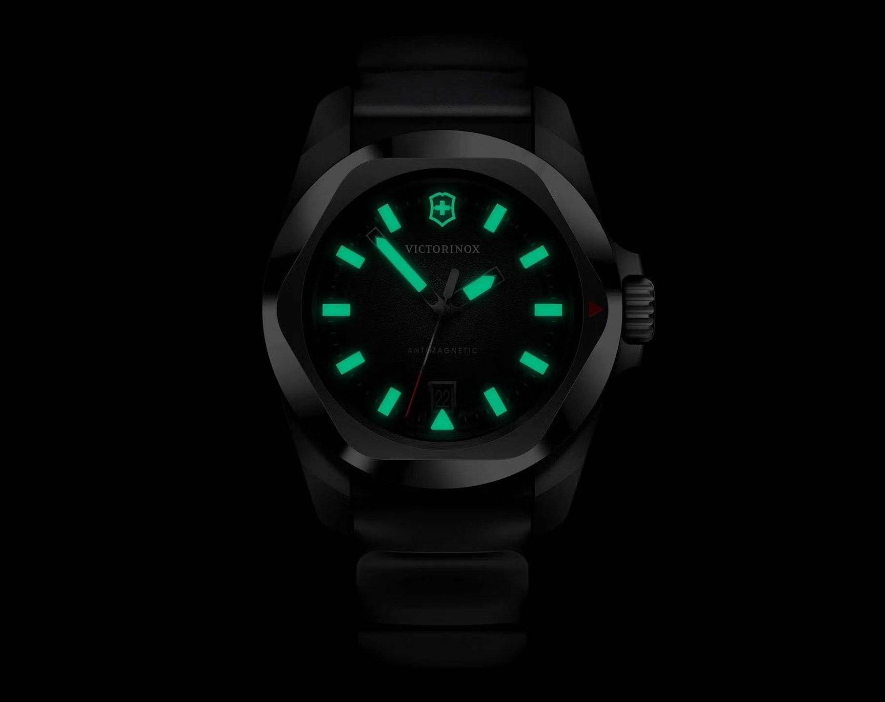 Victorinox I.N.O.X. Quartz