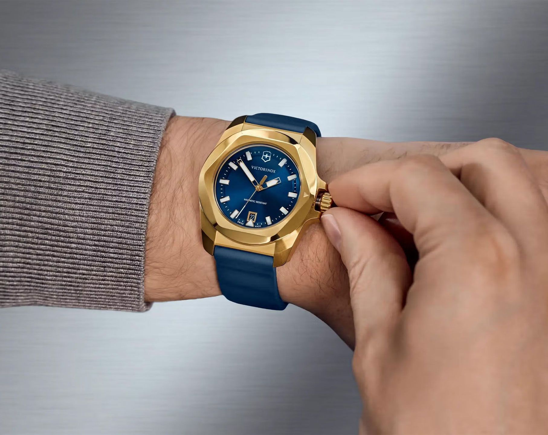 Victorinox I.N.O.X. Swiss Made Men's Watch, Blue Dial, 41 mm, Yellow-Gold Stainless Steel Case, Yellow-Gold Stainless Steel Bezel, Blue Rubber Strap