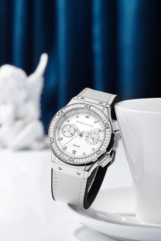 Giordano Analog Watch for Women – Round Dial, Leather Strap, Crystal-Studded Bezel with Quartz Movement